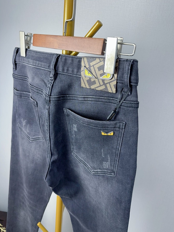 ブランドジーンズ細部ディテール